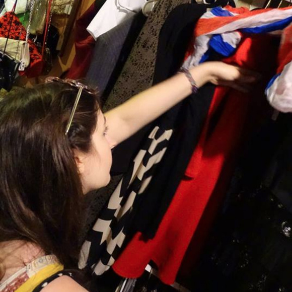 Meet your Posher, Emma - Picture 2 of 3